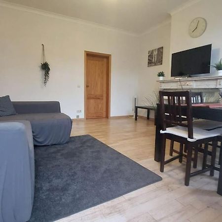 Charming 1-Bedroom Apartment Bruxelas Exterior foto