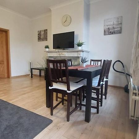 Charming 1-Bedroom Apartment Bruxelas Exterior foto