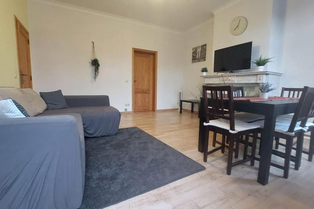 Charming 1-Bedroom Apartment Bruxelas Exterior foto